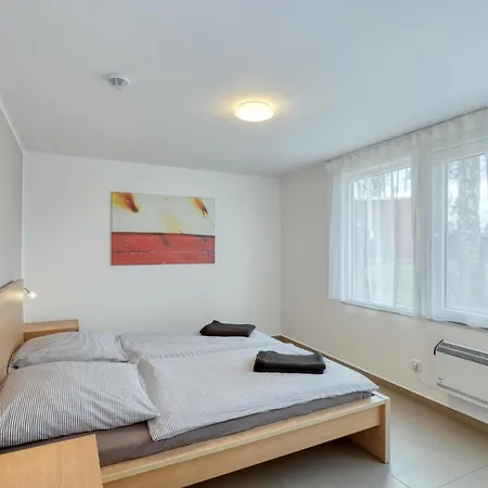 2 Bedroom Nice In Wustrow 펜션 부스트로우
