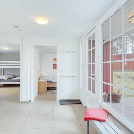 2 Bedroom Nice In Wustrow 부스트로우