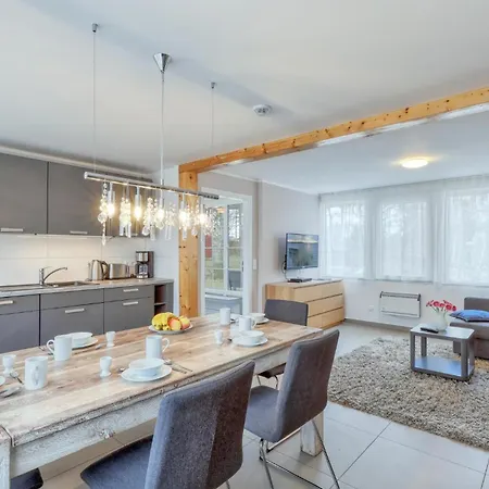 2 Bedroom Nice In Wustrow Дом отдыха
